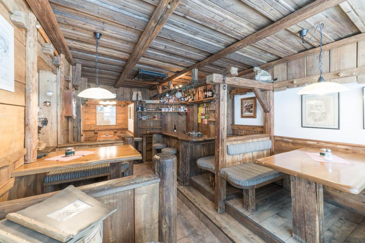 Ferienwohnungen Rustica Längenfeld Exterior foto